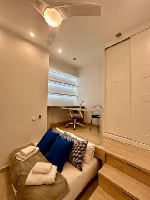 Casa De Huespedes Almirante Madrid Apartment Екстериор снимка