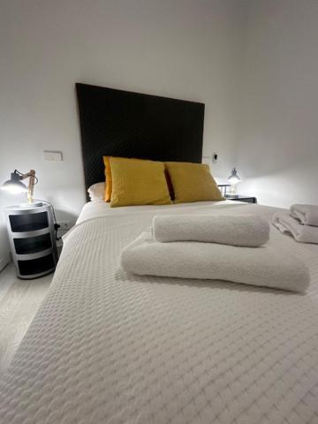 Casa De Huespedes Almirante Madrid Apartment Екстериор снимка